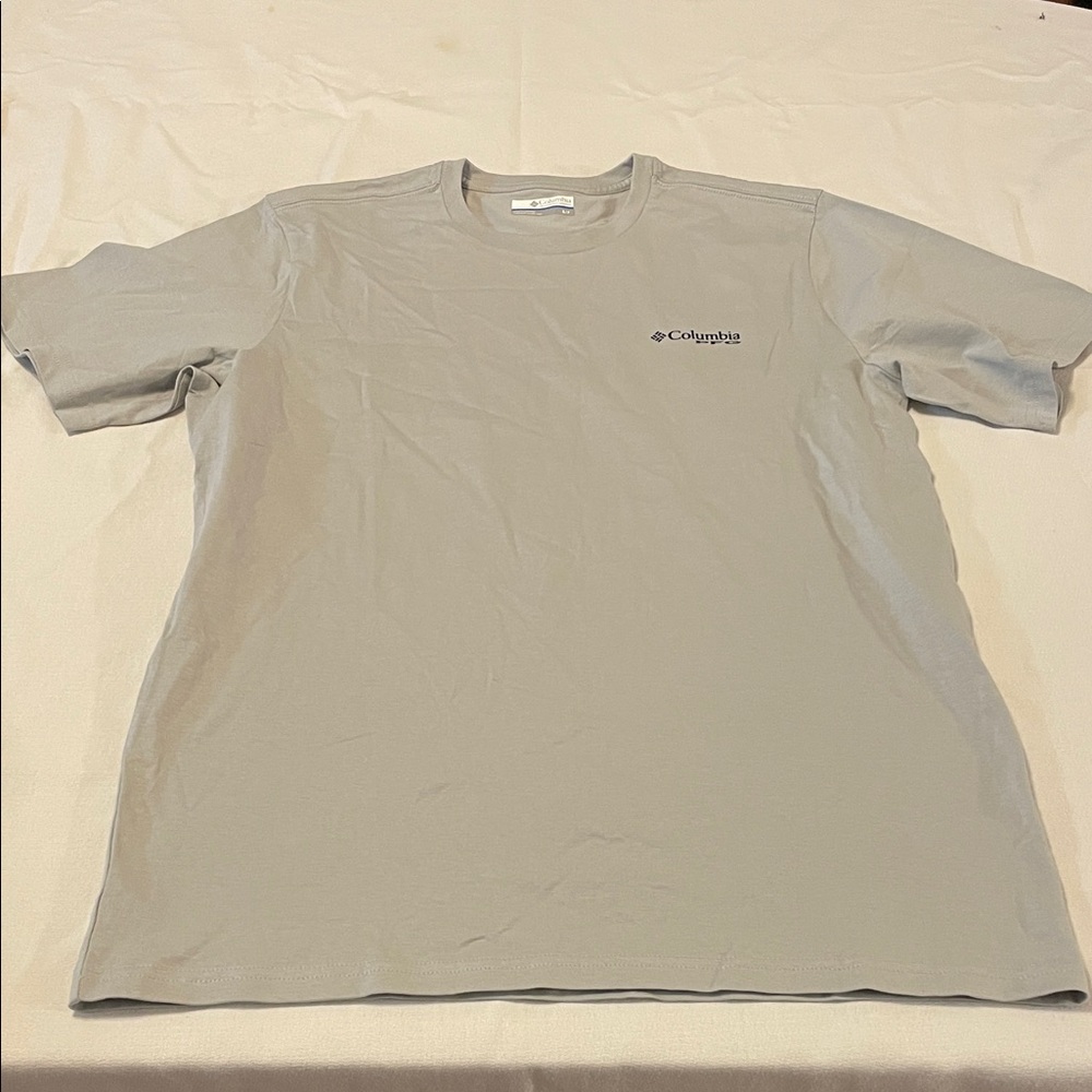 Columbia Men's Gray Short Sleeve Tee